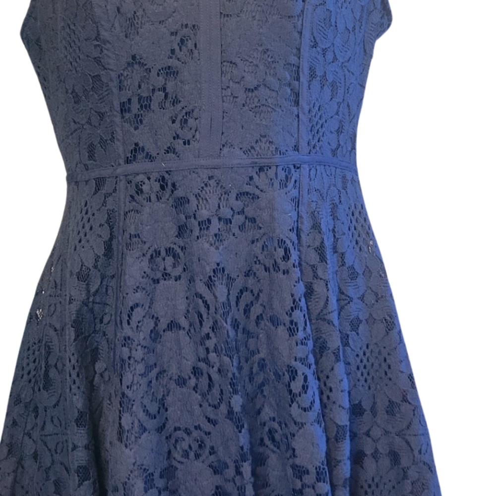 LAUREN CONRAD NAVY LACY COCKTAIL DRESS SIZE 10 BEAUTIFUL 😍 - Picture 6 of 11